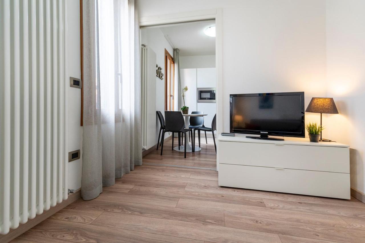 Sea To Sky Apartments By Wonderful Italy Венеция Экстерьер фото